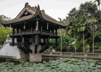 Giới thiệu tổng quan về chiều dài lịch sử của Chùa Một Cột