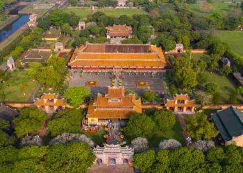 Quần thể di tích cố đô Huế vô cùng rộng lớn khi nhìn từ trên cao