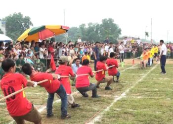 Kéo co là một trò chơi dân gian được nhiều người yêu thích