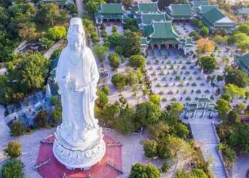 Chùa có nhiều vẻ đẹp độc đáo và hiếm có