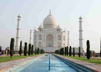 Taj Mahal - công trình thể hiện câu chuyện tình yêu đáng ngưỡng mộ