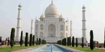 Taj Mahal - công trình thể hiện câu chuyện tình yêu đáng ngưỡng mộ