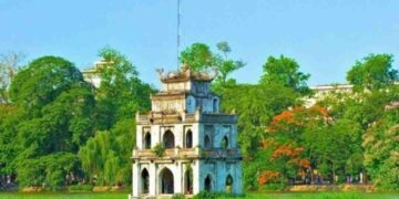 Tháp Rùa là một ngôi tháp cổ kính nằm ở giữa lòng hồ Gươm 