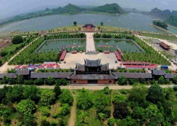 Cố Đô Hoa Lư mang nét đẹp cổ kính và nguy nga