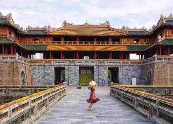 Review trải nghiệm du lịch Cố đô Huế 2 ngày 1 đêm (@busra.durbin)