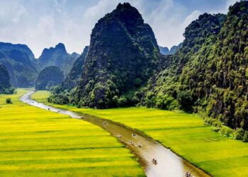 Đi Tràng An vào mùa nào? 