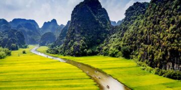 Đi Tràng An vào mùa nào? 