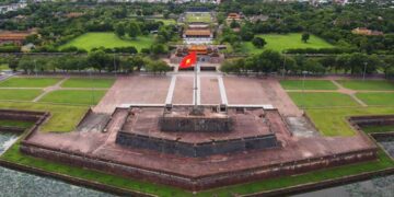 Cụm công trình trong Kinh thành Huế: