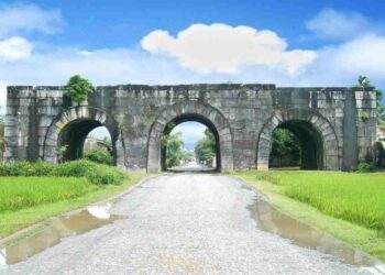 Thành nhà Hồ- điểm đến không thể bỏ qua khi đến Thanh Hóa.