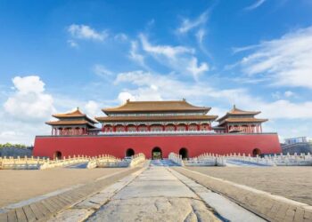 Bí ẩn trong cung Càn Thanh