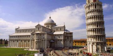 Sự quan trọng của Tháp Nghiêng Pisa trong lịch sử