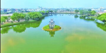 Hồ Gươm ở đâu